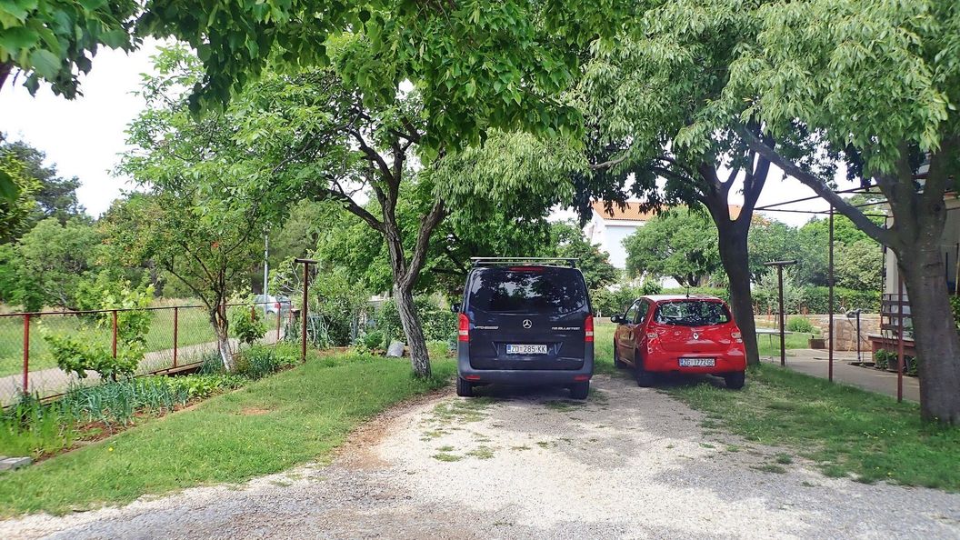 Apartments KIWI-near Paklenica NP Starigrad Paklenica (1)