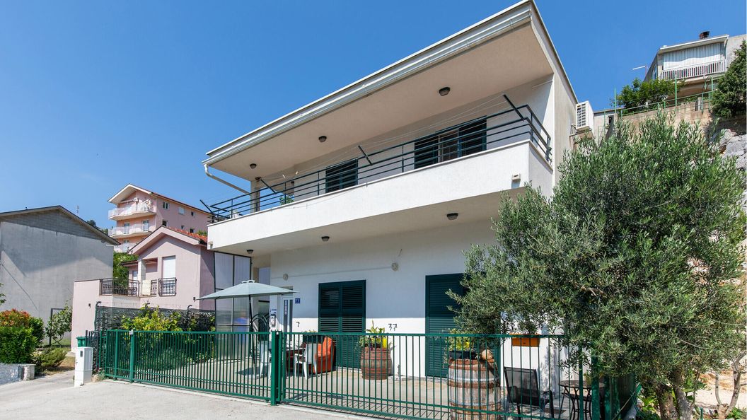 Apartman Ploče - CDR573 (1)