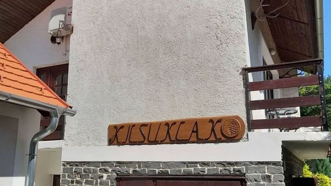 Kicsuklak Apartman Szigliget (1)