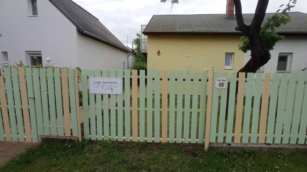 Lugas Apartman Vonyarcvashegy (1)