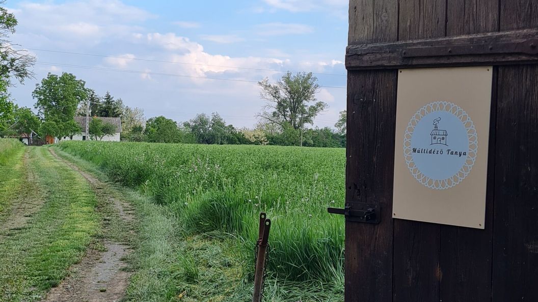 Múltidéző Tanya Csongrád (1)