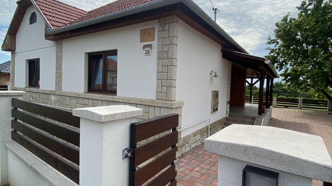 Bogi Vendégház Szegi (1)