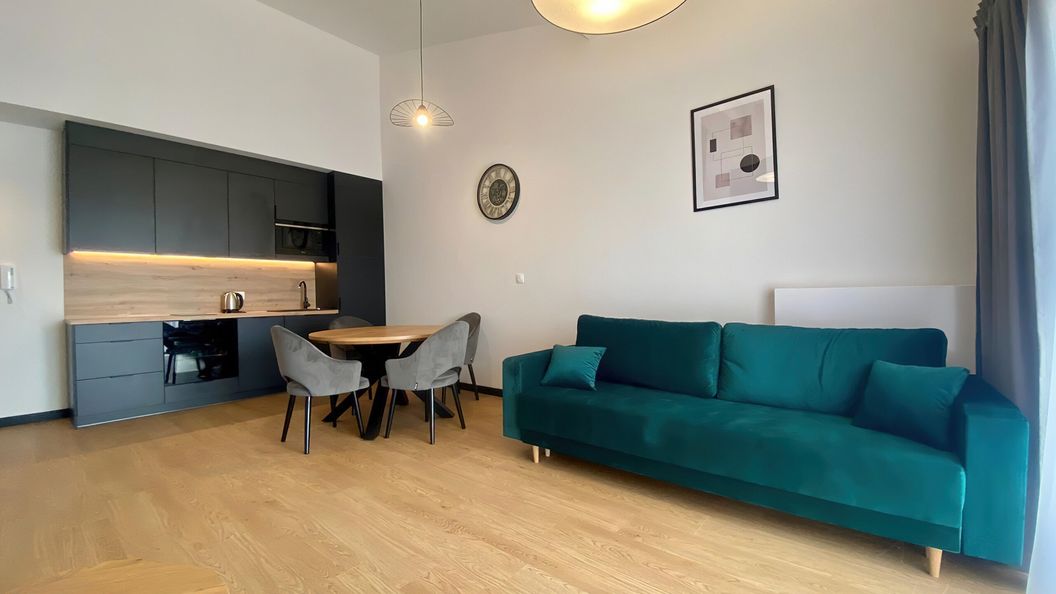 Marynarska 10D/53 (1)