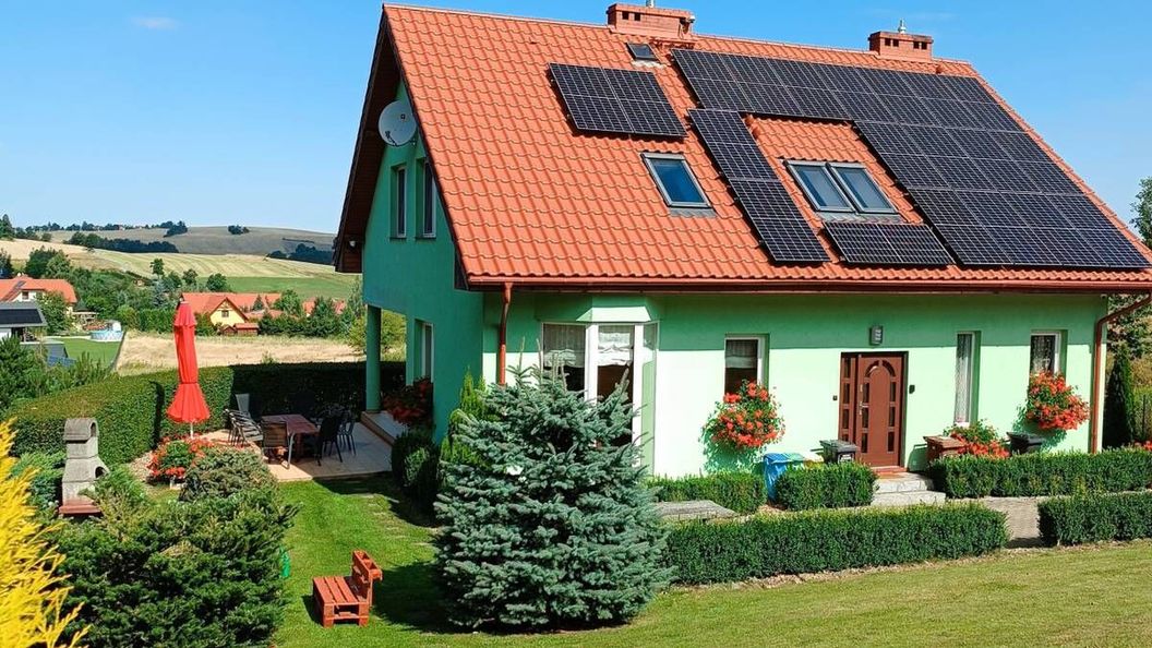 Dom Na Skarpie w Górach Wałbrzyskich Sowich Wałbrzych (1)