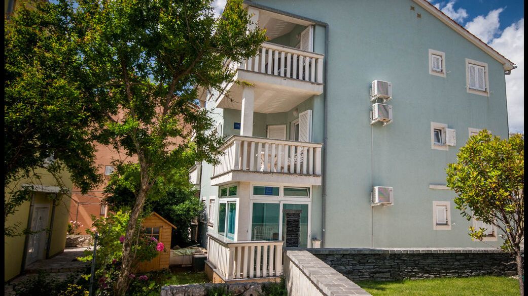 Apartment Lena Baška (1)