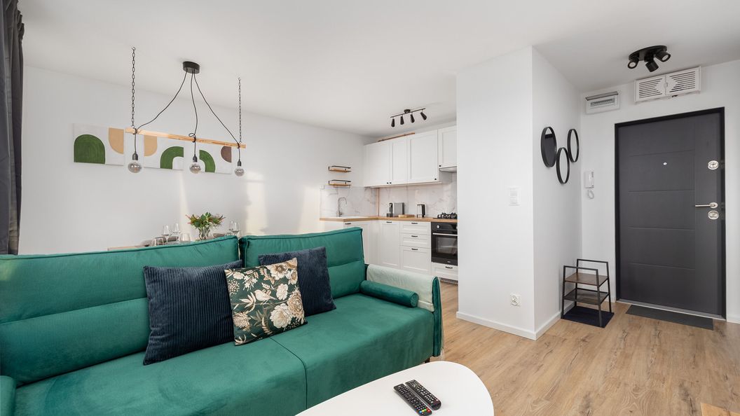 Os. Piastowskie 98/76 (1)