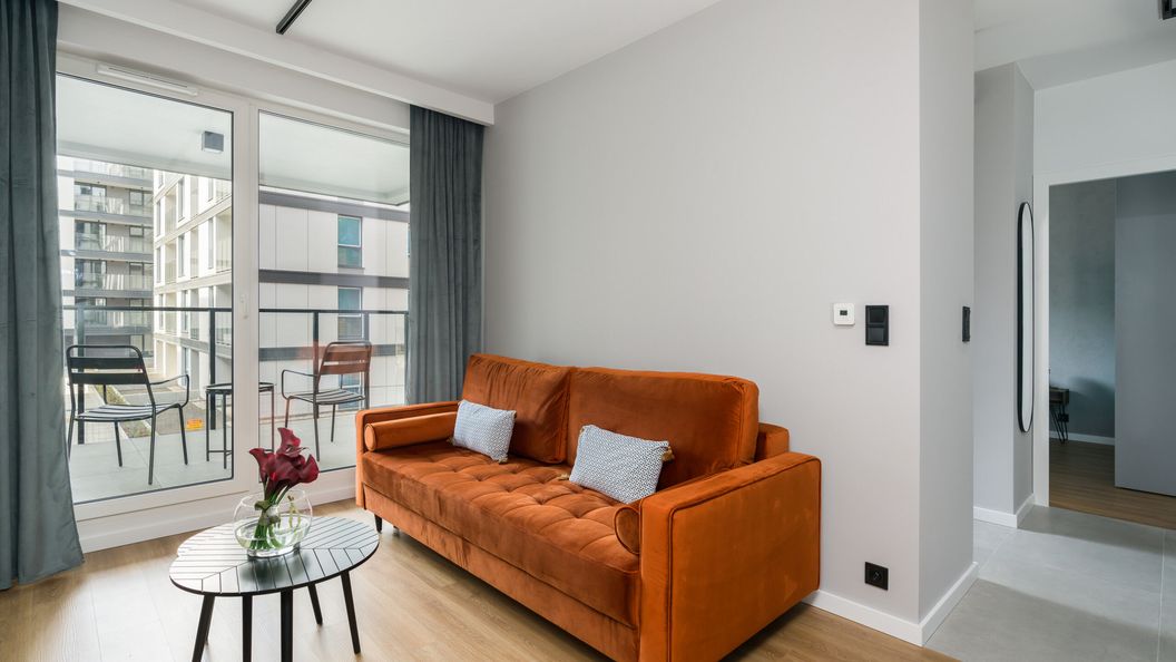 Św. Wawrzyńca 15/108 (1)