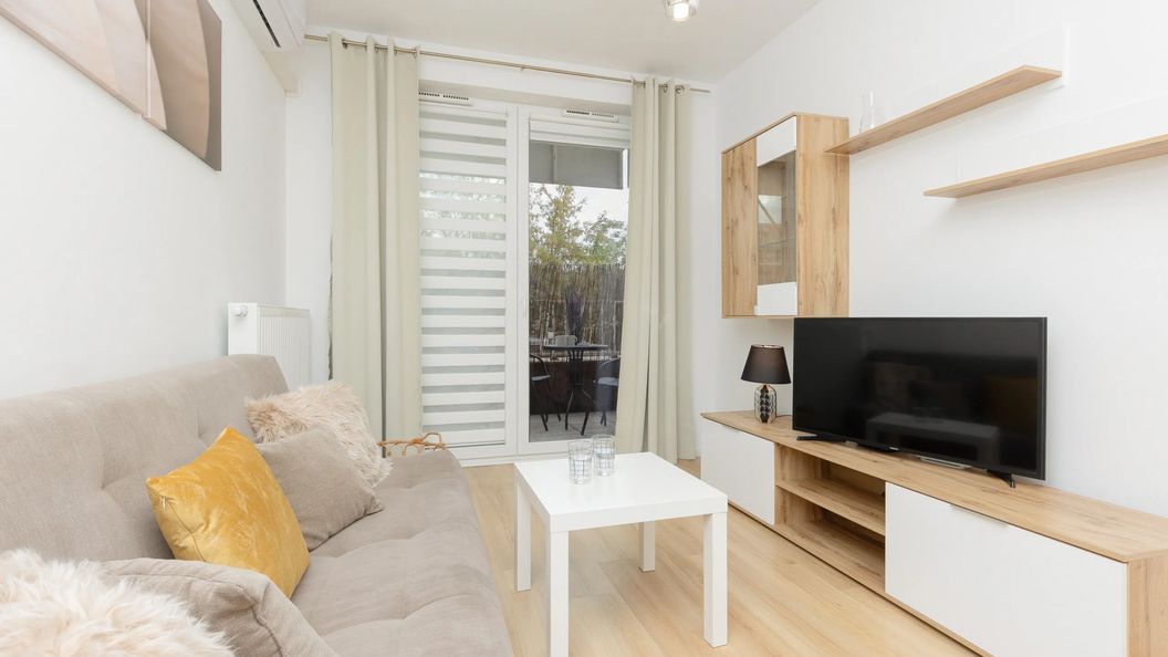 Komputerowa 8/220 (1)