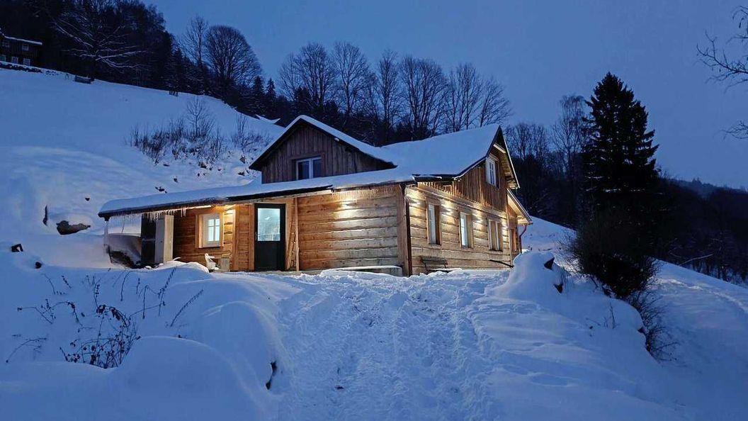 Luční chalupa Pec pod Sněžkou (1)