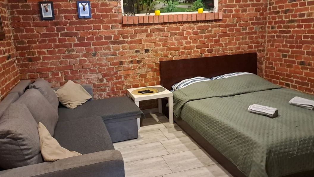 Ceglany kąt Zielona Góra (1)