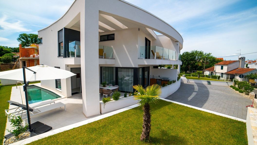 Villa Sarah Vantačići (1)