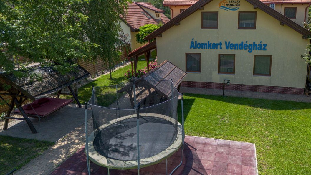 Álomkert Vendégház Békésszentandrás (1)