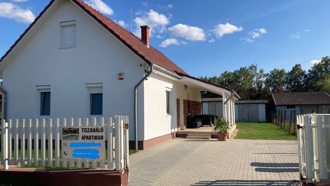 Tiszaháló Apartman Kisköre (1)
