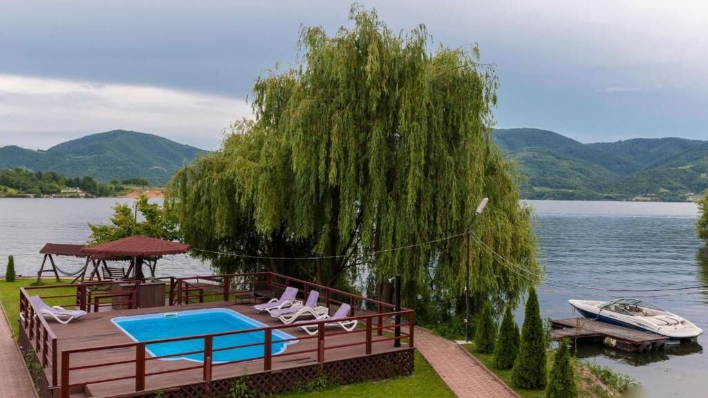 Villa Frans Eșelnița (1)