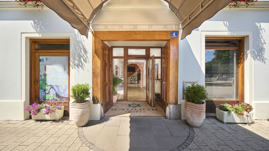 Hotel Kadoor Karlovac (1)