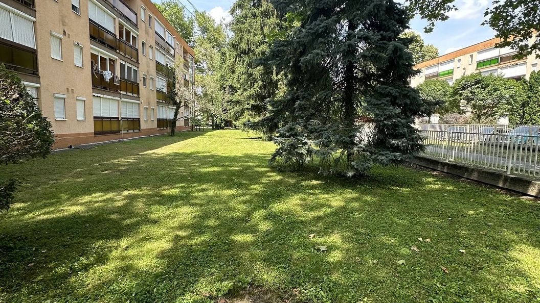 Évy Apartman Harkány (1)