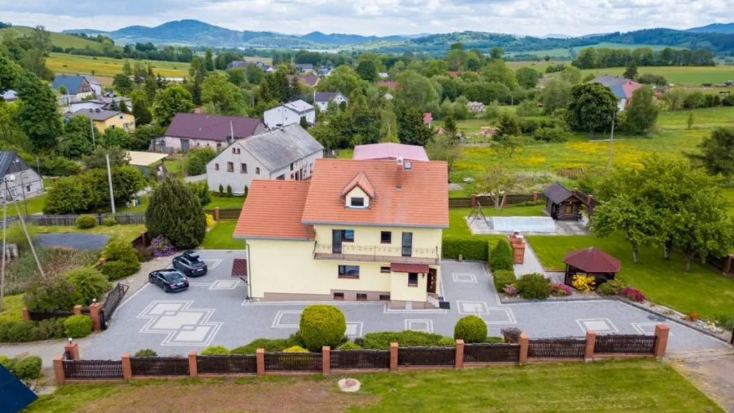 Słoneczny Dom w górach. Sauna, basen. Karpacz Opawa (1)