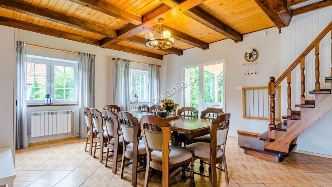 Całoroczny dom nad jeziorem z ogrodzoną posesją w sercu Mazur Węgorzewo (1)