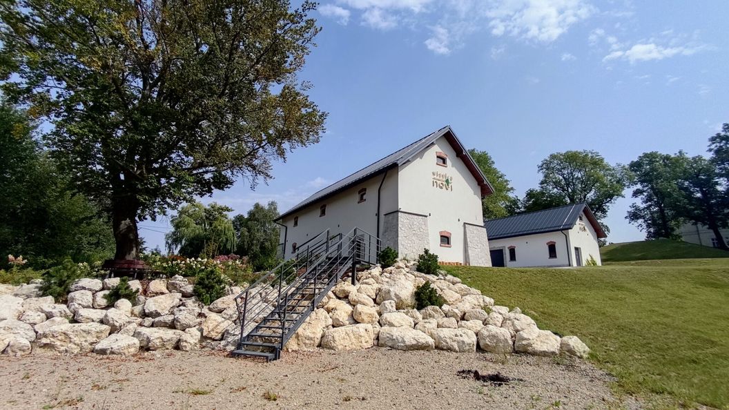 Winnica NOVI Apartamenty (1)