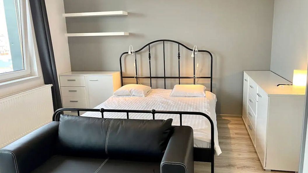 Studio Praga Wrzesińska 48 Warszawa (1)