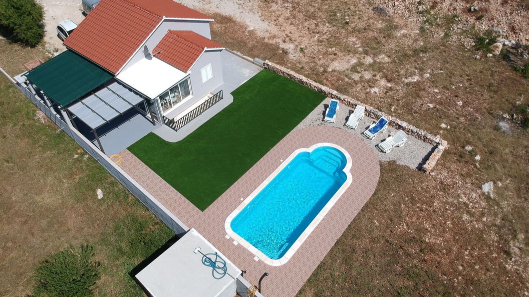 House Nane Garden Mirca (1)