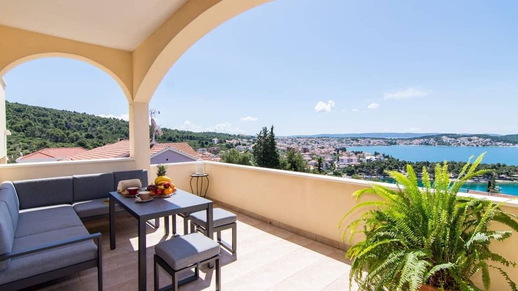 Apartment Tom Trogir (1)