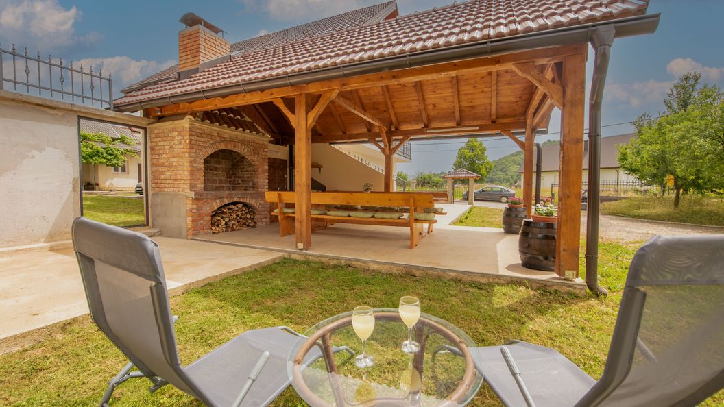 House Rose Otocac (1)