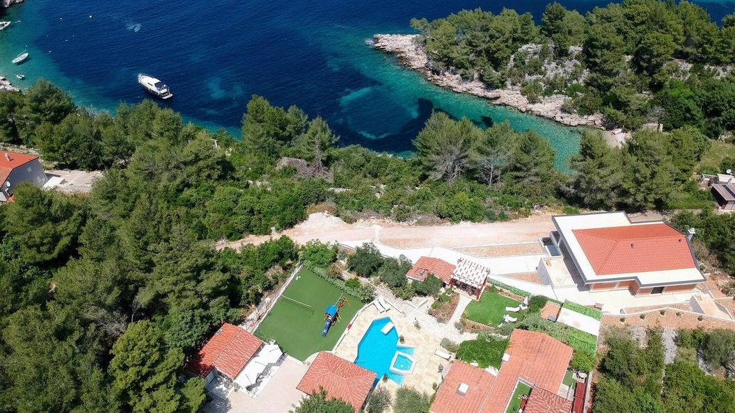 Apartmanok Családok Részére Medencével Öböl Poplat Korcula - 18258 (1)