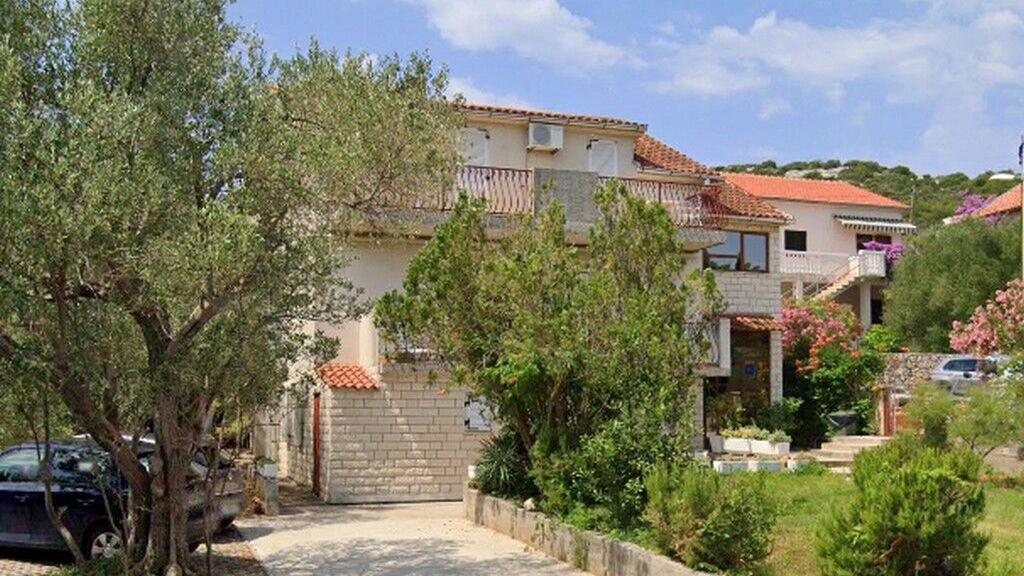 Apartmanok A Tenger Mellett Tkon, Pasman - 21943 Tkon (1)