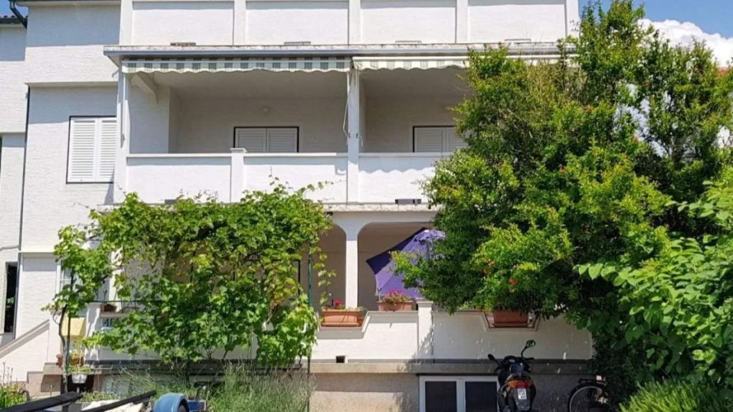 Apartments With Parking Space Barbat, Rab - 23180 Barbat (1)