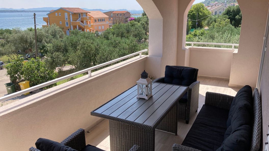 Apartmanok A Tenger Mellett Tkon, Pasman - 23194 Tkon (1)