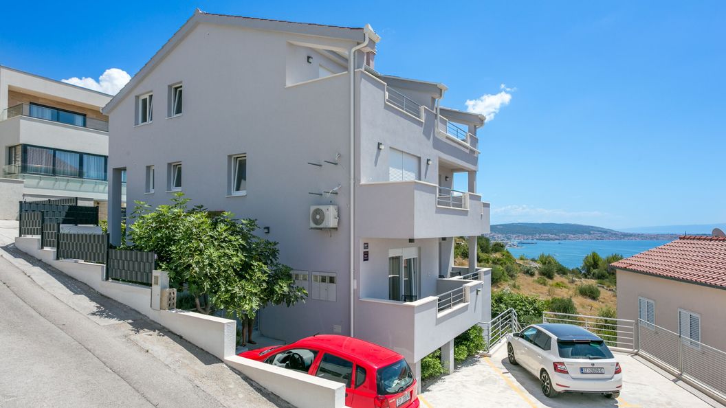 Apartmanok Parkolóhellyel Seget Donji, Trogir - 23273 Seget Donji (1)