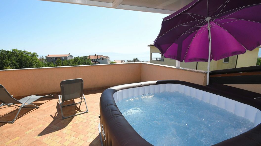 Apartmanok Parkolóhellyel Rijeka - 23345 (1)