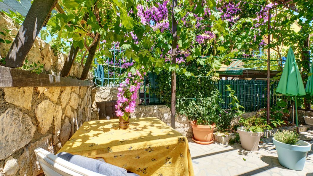 Apartmanok Parkolóhellyel Mali Losinj, Losinj - 23373 Mali Lošinj (1)