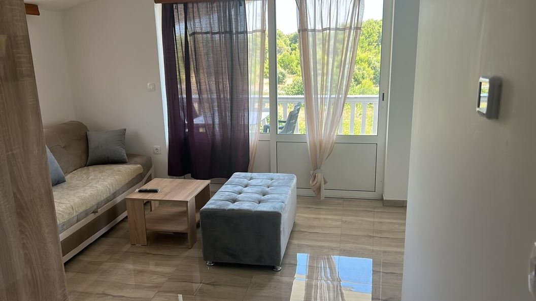 Apartmanok Parkolóhellyel Vir - 23444 (1)