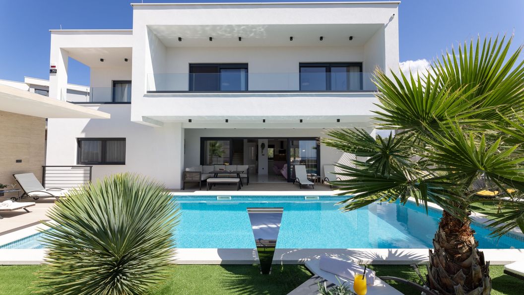 Luxusvilla Medencével Primosten - 23550 Primošten (1)