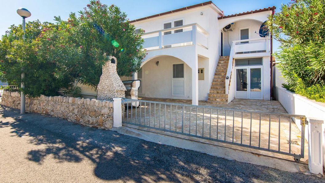 Apartmanok A Tenger Mellett Vir - 23554 (1)