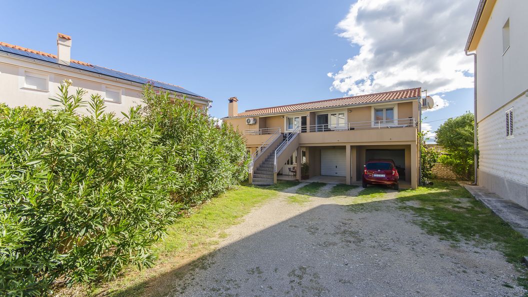 Apartments Remi Nin (1)