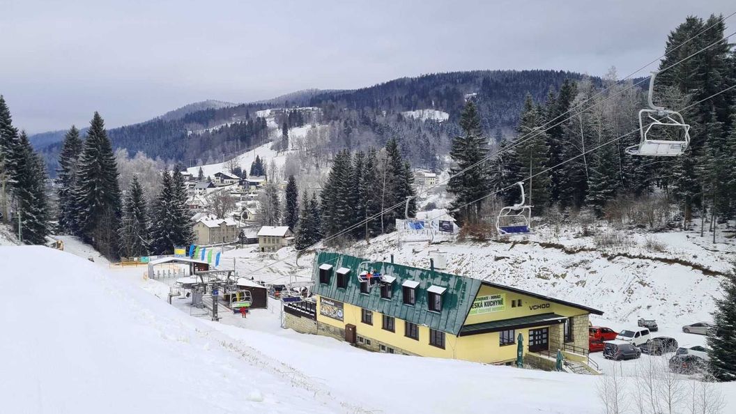 Penzion a restaurace Krmelec Tanvald (1)