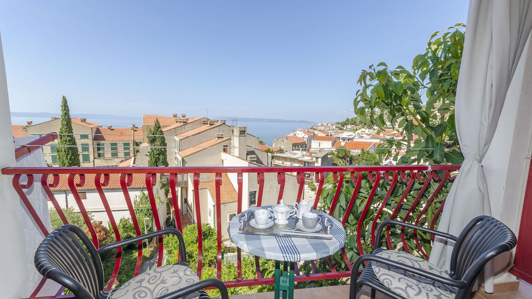 Apartments Nataša Podgora (1)