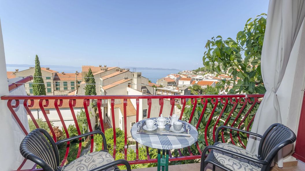 Apartments Nataša Podgora (1)