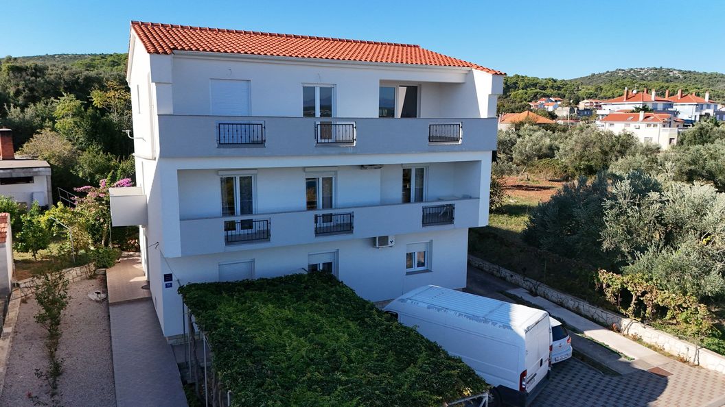 Apartments Mirko Ugrinic (1)