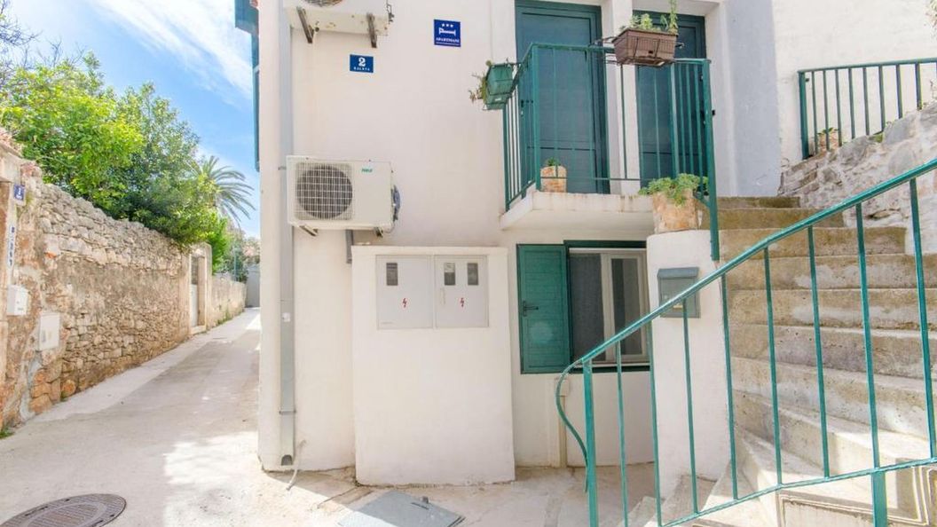 Apartment Sandra Supetar (1)