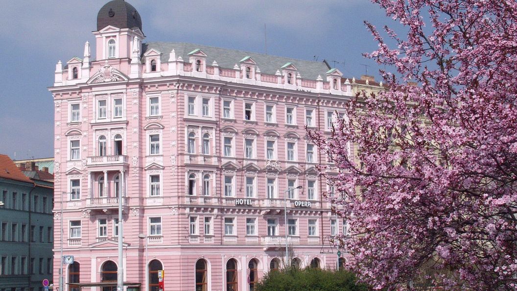 Hotel Opera **** (1)