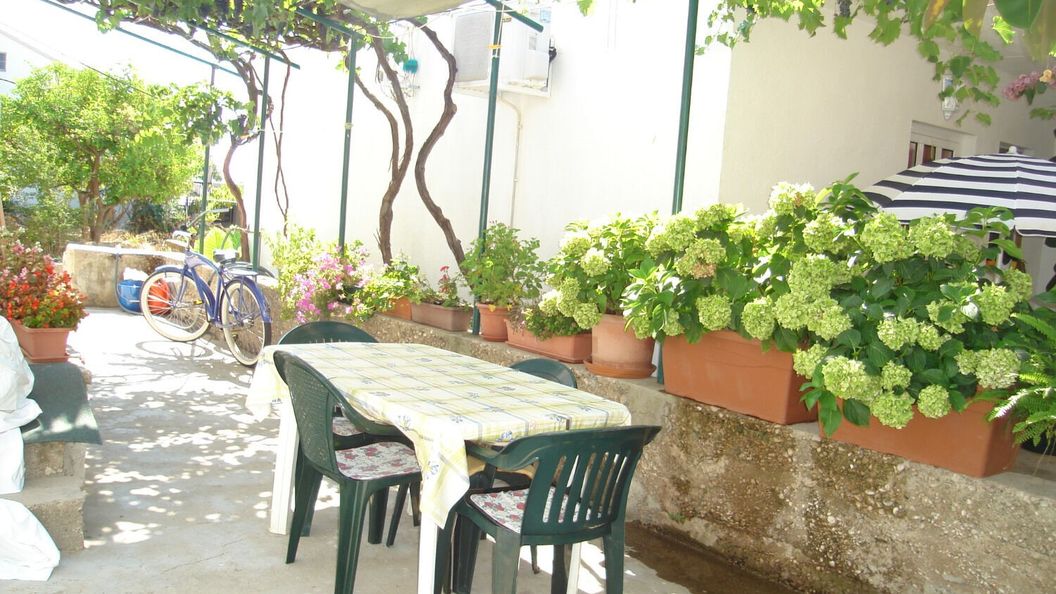 Apartment Smi Sucuraj (1)