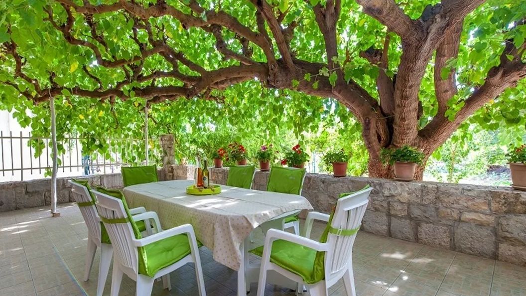 House Zeljka Podstrana (1)