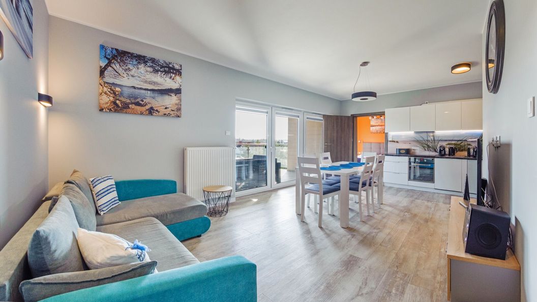 Apartament z basenem Sianożęty (1)