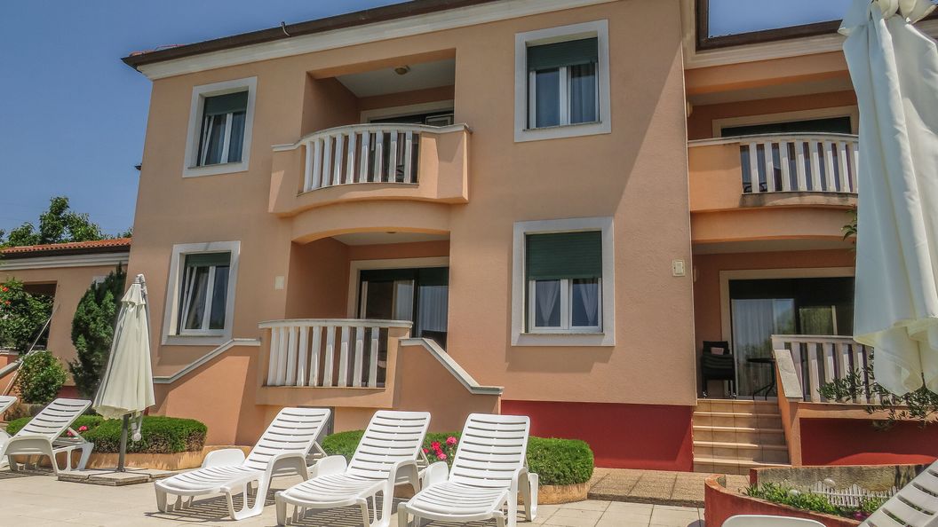 Apartments Eddie Zadar (1)