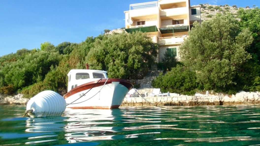 Apartments More Skrivena Luka (1)