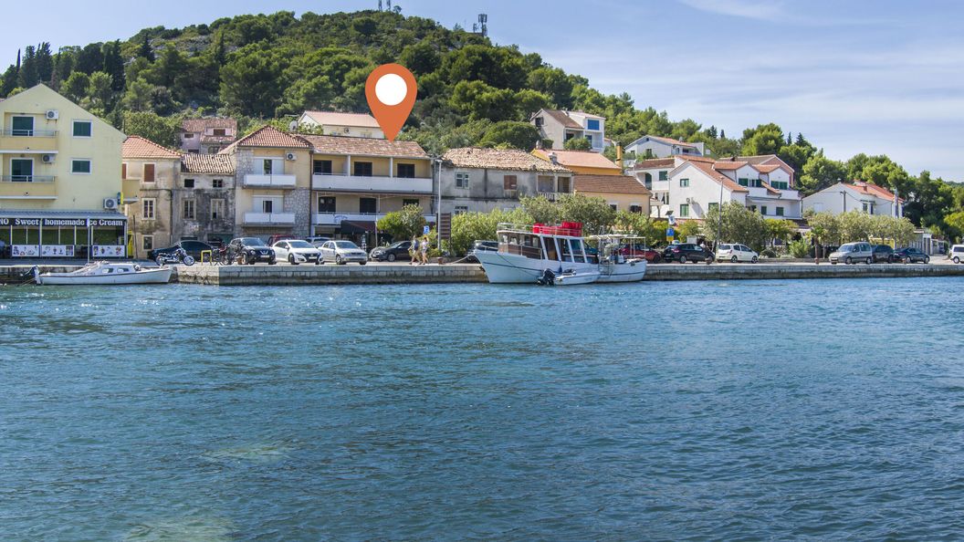 Apartments Ive Tisno (1)